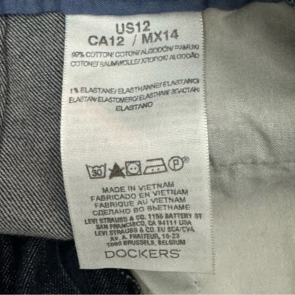 Size 12 Dockers Women's Dark Blue Jean Shorts